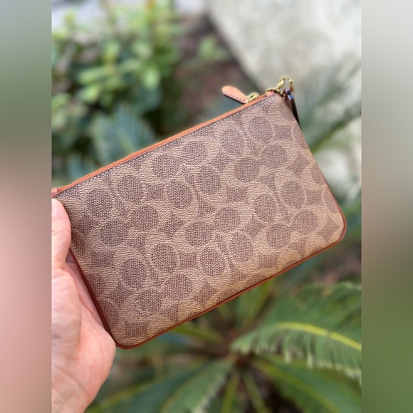🆕 Coach Wristlet Brand New Rust Brown Small Cute Logo Print Authentic - Picture 2 of 11